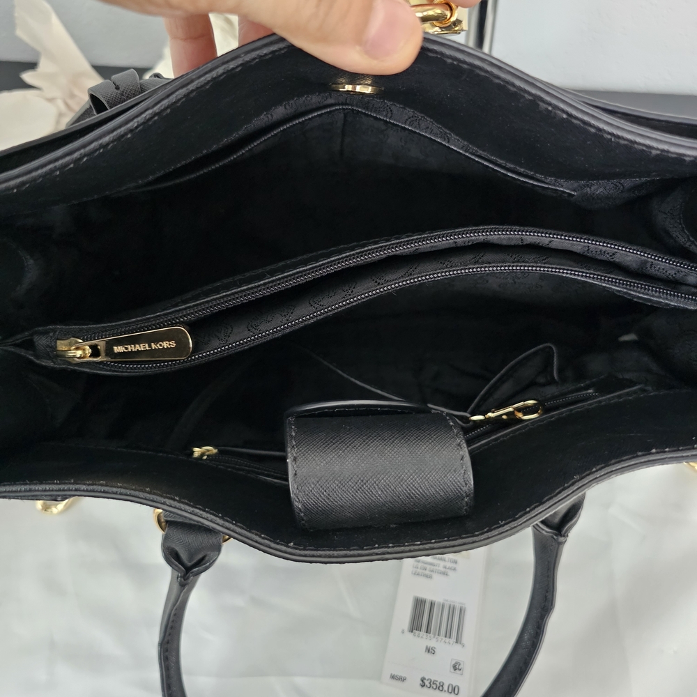 Michael Kors Black Hampton Leather Handbag - Picture 10 of 17